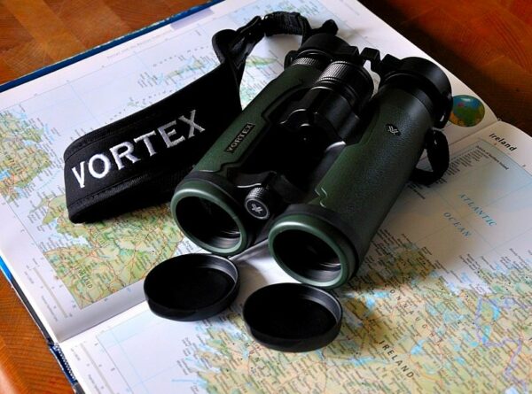 Ďalekohľad VORTEX Talon HD 8x42 binocular