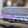 Nôž motýlik Böker Magnum nôž BALI SONG RAINBOW 06EX401